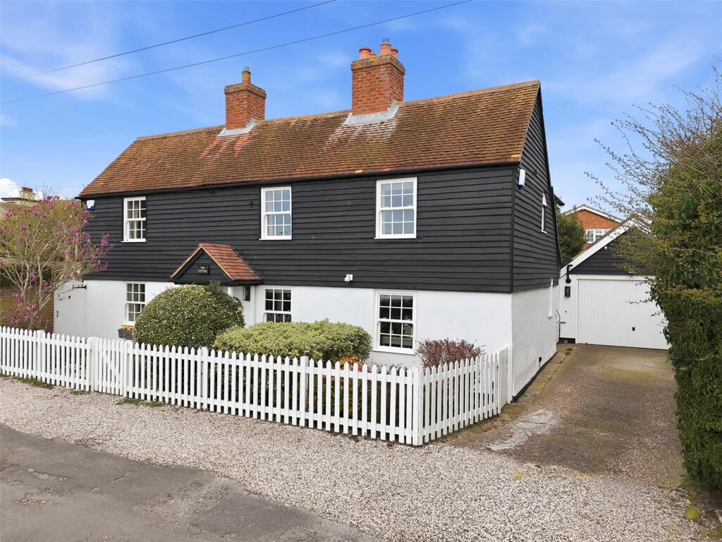 Main image of property: Cupids Chase, Great Wakering, Essex, SS3