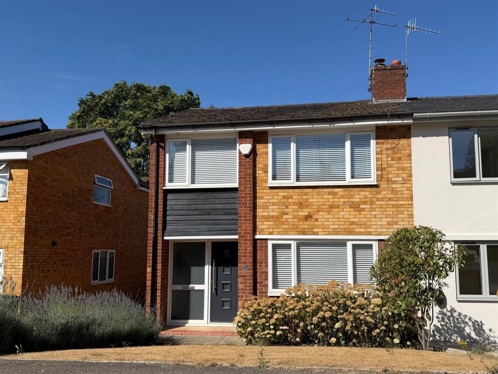 Main image of property: Coombe Gardens, Berkhamsted