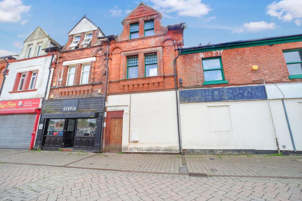 Main image of property: Oxford Street, Earlestown, WA12
