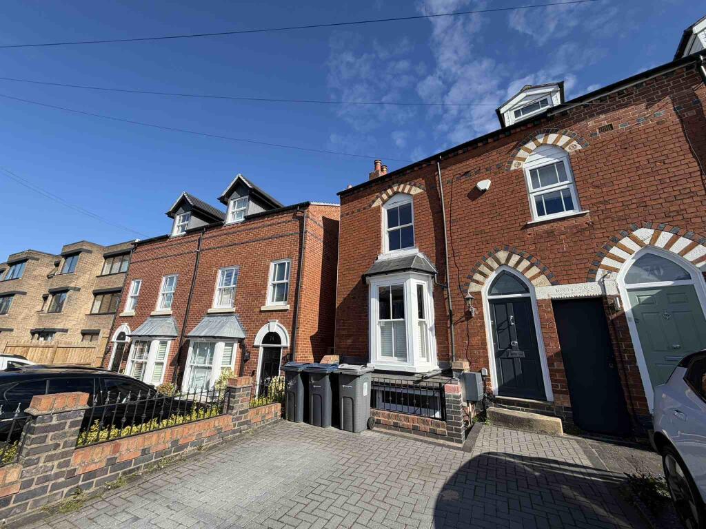 Main image of property: Serpentine Road