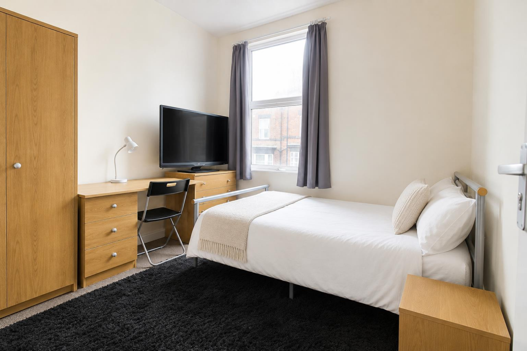 Main image of property: 32a Barber Road, Sheffield