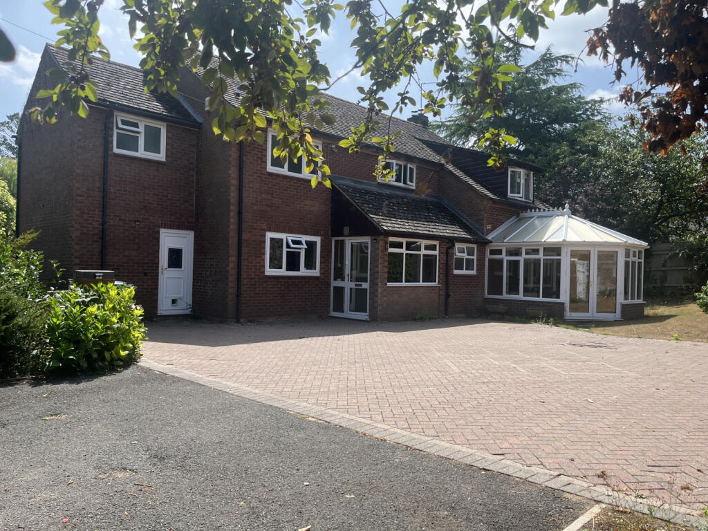 Main image of property: Fleet Road, Twyning, Tewkesbury, GL20
