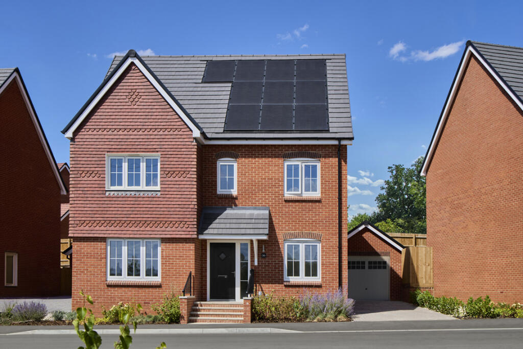 Main image of property: Northaw Road East,
Cuffley,
Hertfordshire,
EN6 4RD
