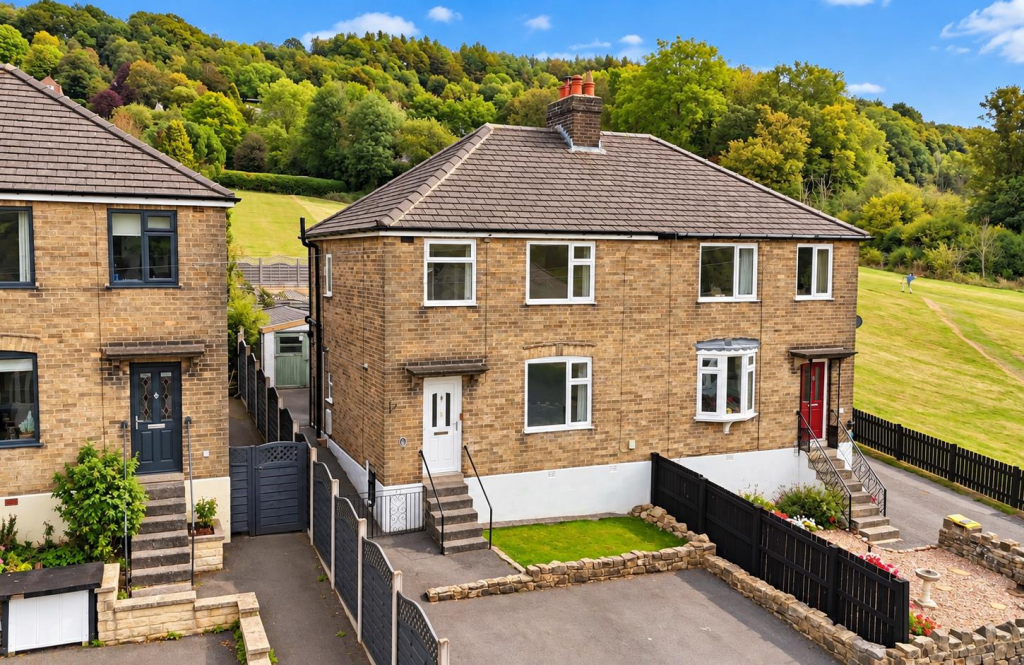 Main image of property: The Avenue, Darley Dale, Matlock