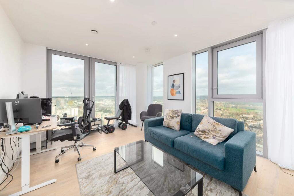 Main image of property: Clarendon Road, Watford, WD17