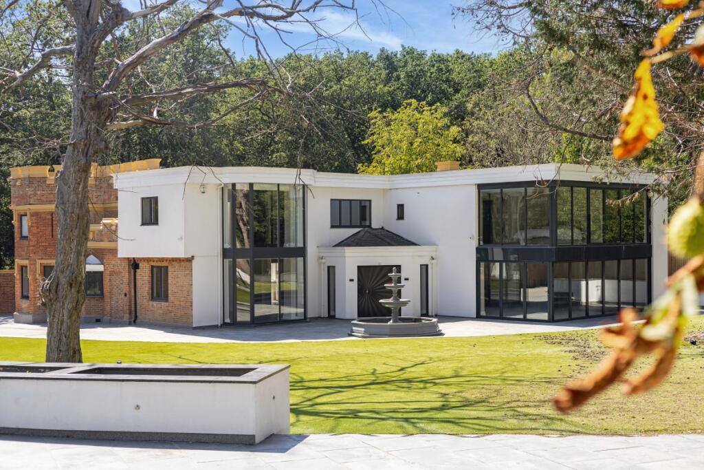 Main image of property: Clamp Hill Stanmore HA7