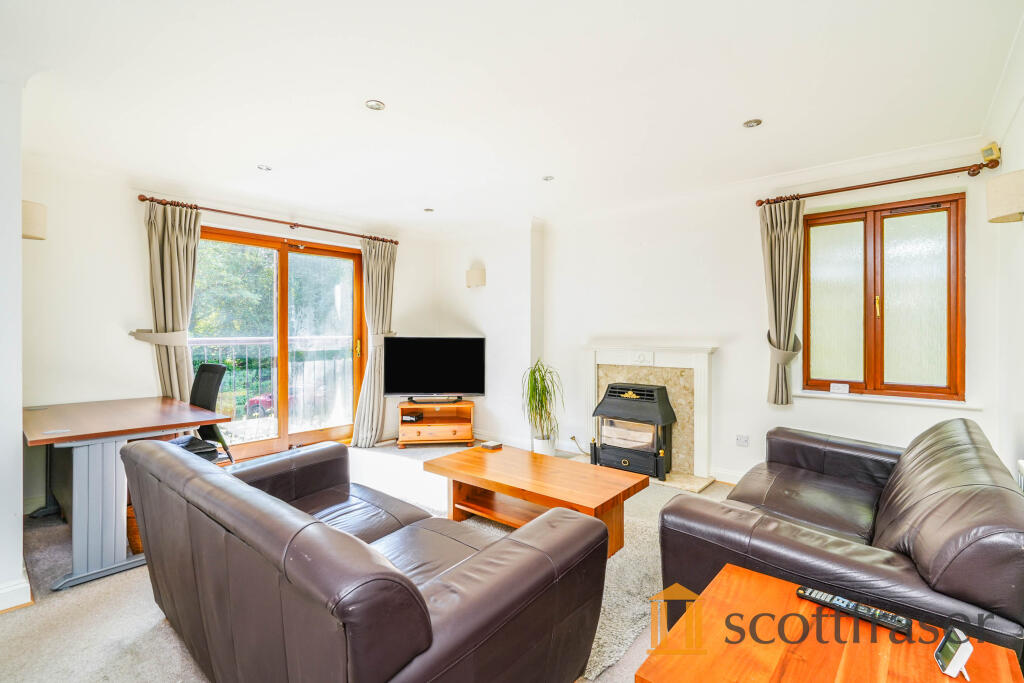 Main image of property: Dorchester Close, Headington, Oxford, OX3
