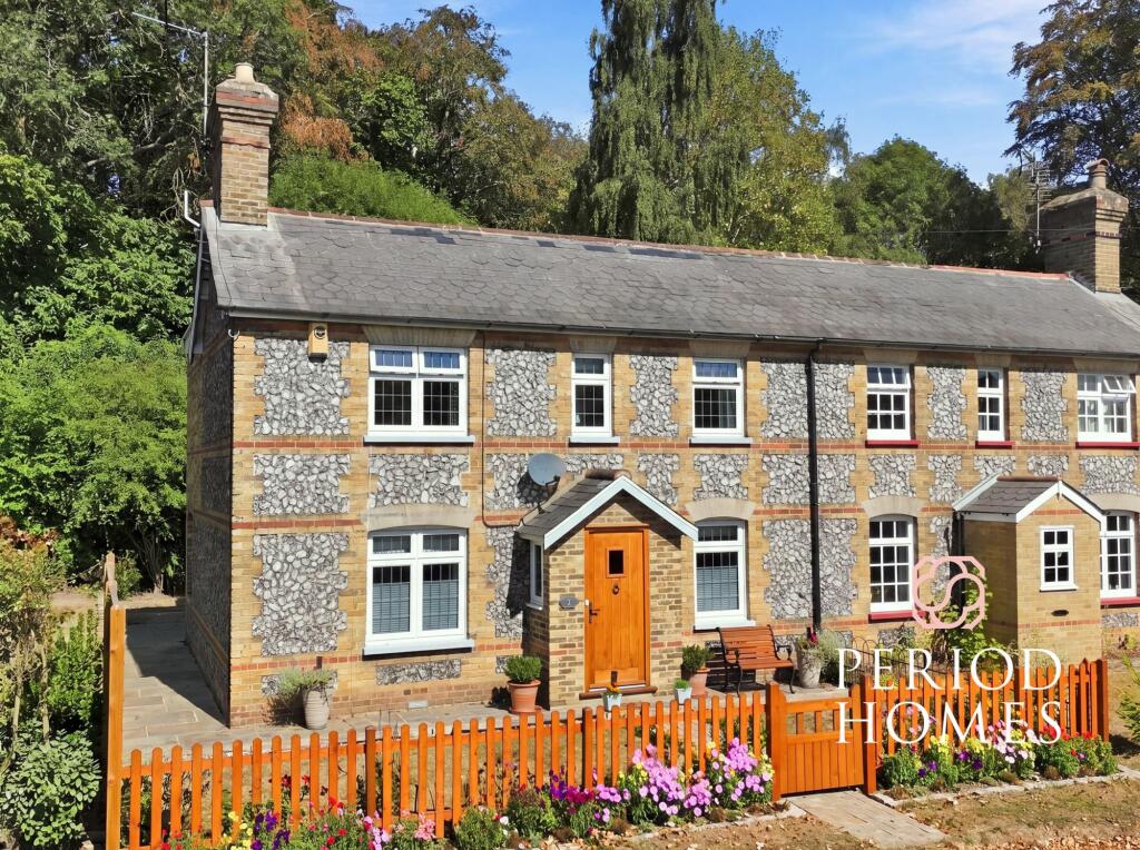 Main image of property: Thorndon Gate, Ingrave