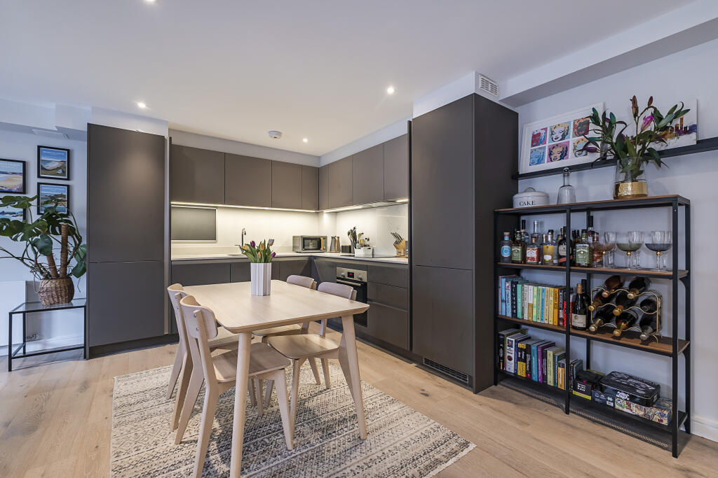 Main image of property: Aboyne Road, London, SW17