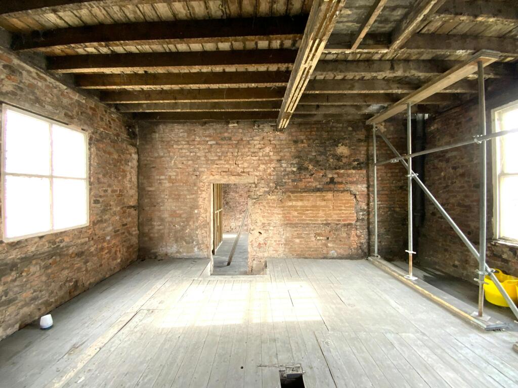 01 floor  IMG_0861.jpg