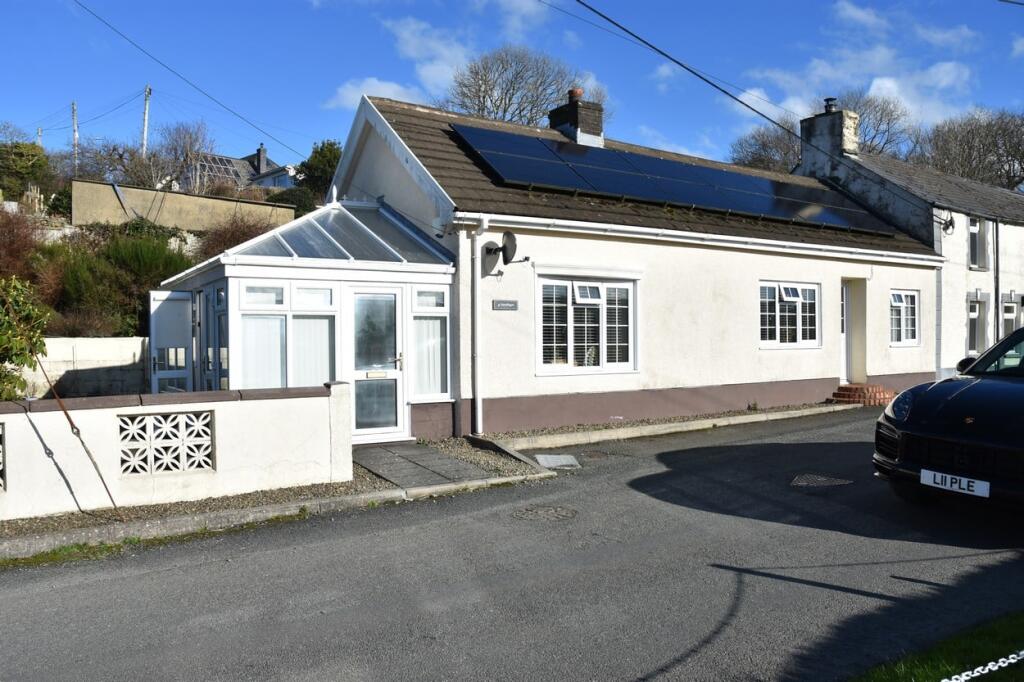 Main image of property: Y Bwthyn, Adpar