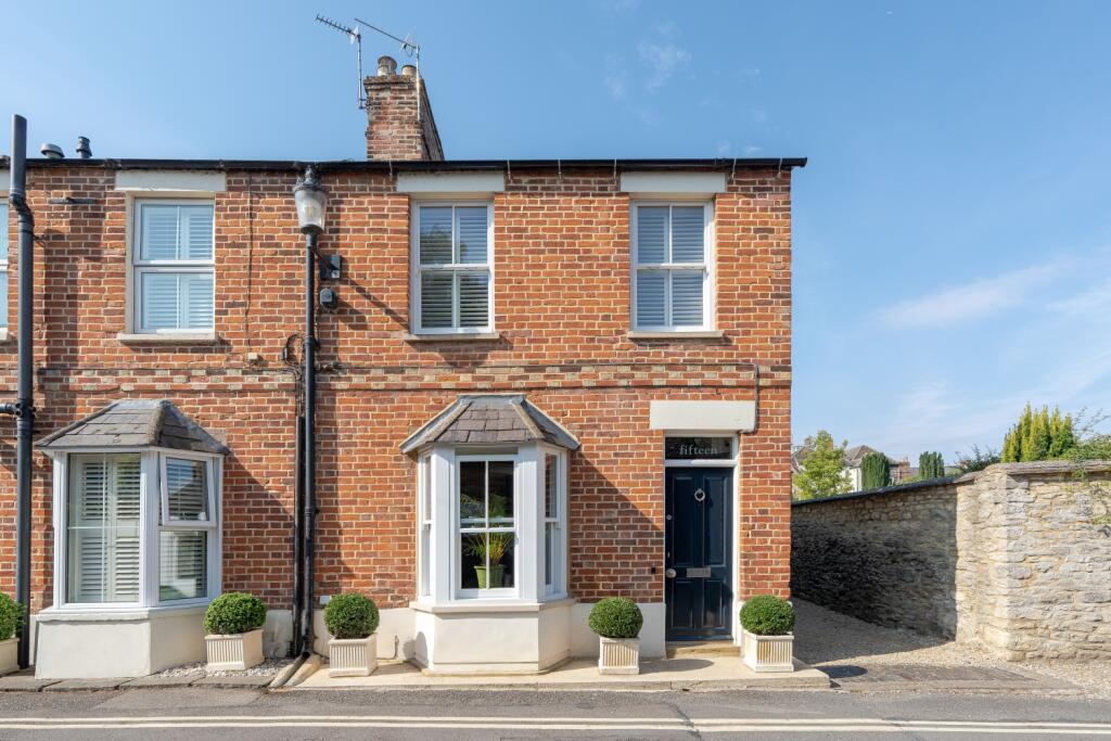 Main image of property: Union Street, Woodstock, Oxfordshire, OX20