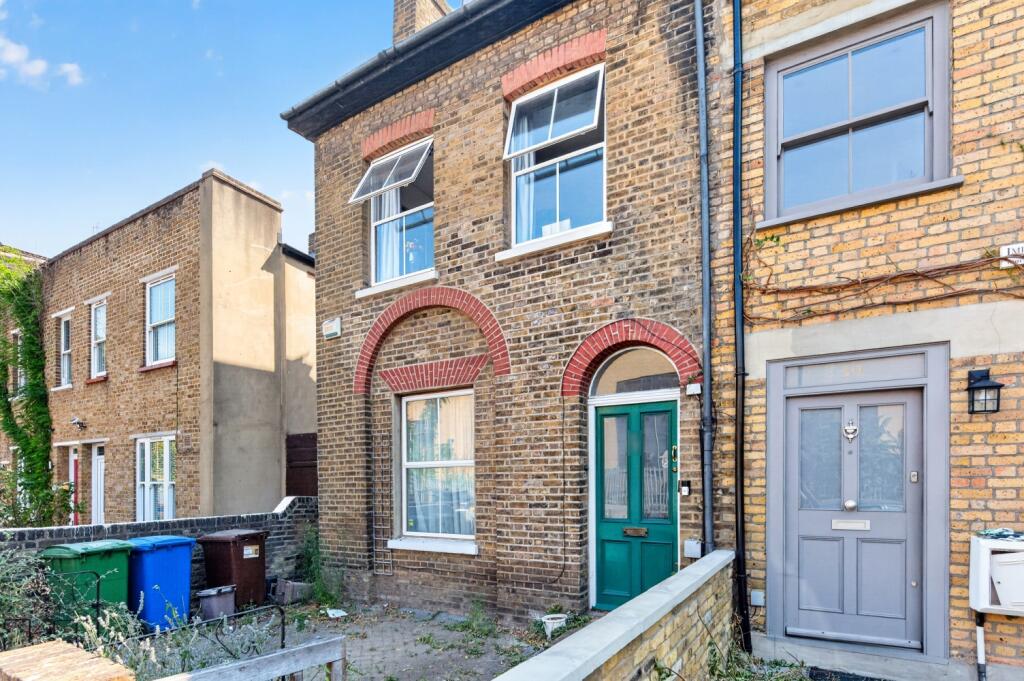 Main image of property: Warner Road London SE5