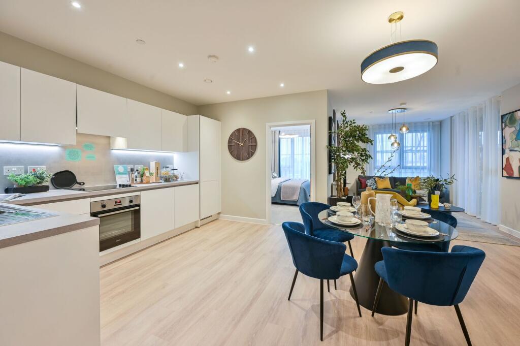 Main image of property: Bermondsey Heights, South Bermondsey, SE15