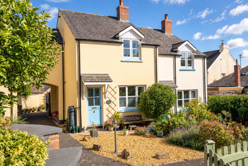 Main image of property: Appletree Mews, Appledore