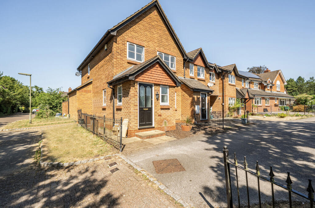 Main image of property: Acer Drive, West End, Woking, Surrey, GU24