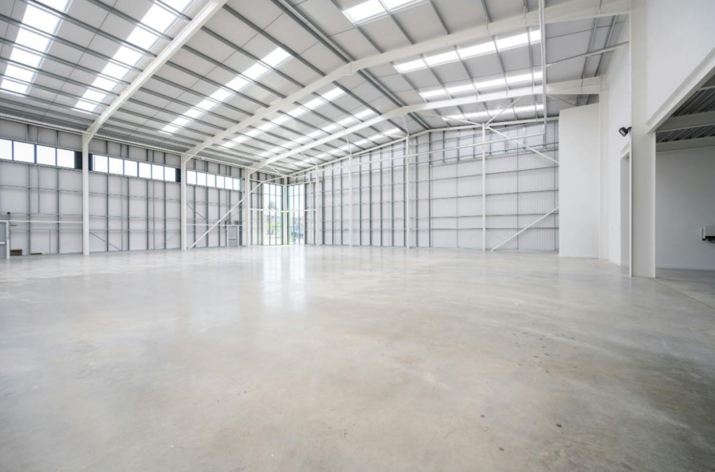 Dagenham Indoor Snip.png