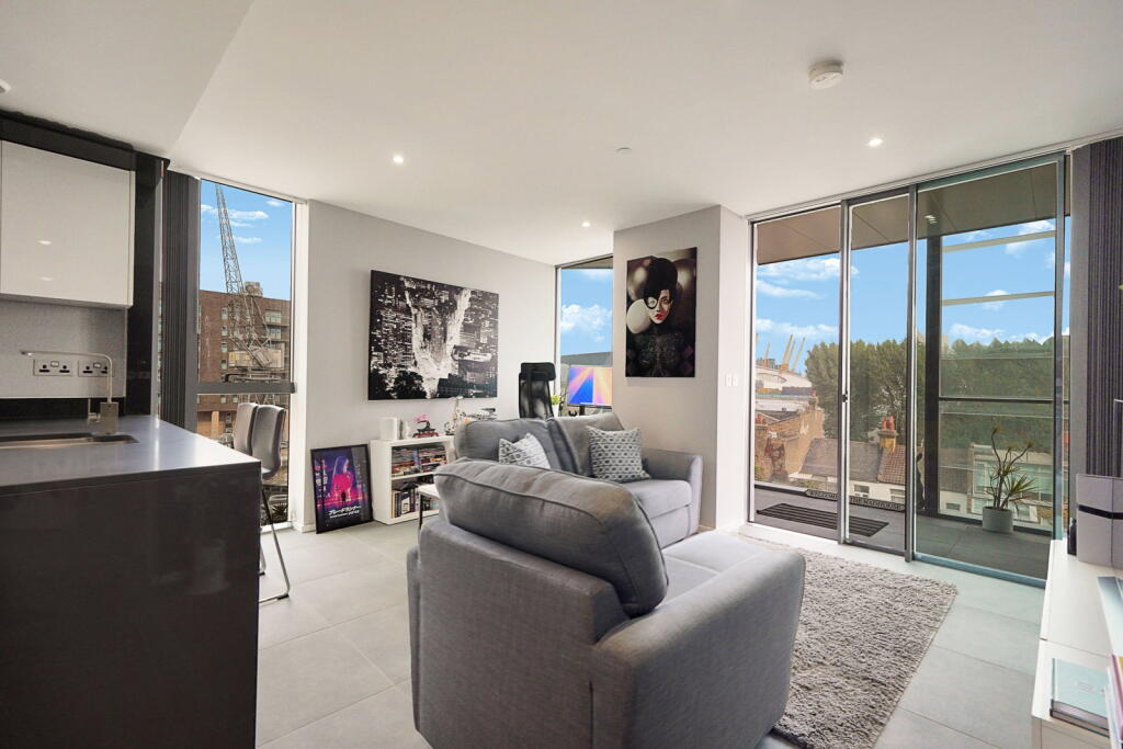 Main image of property: Dollar Bay Point, London, E14