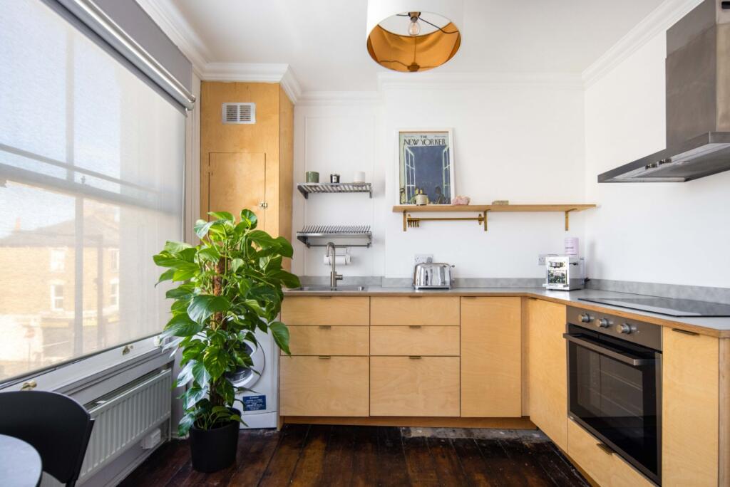 Main image of property: Chatsworth Road, London, E5