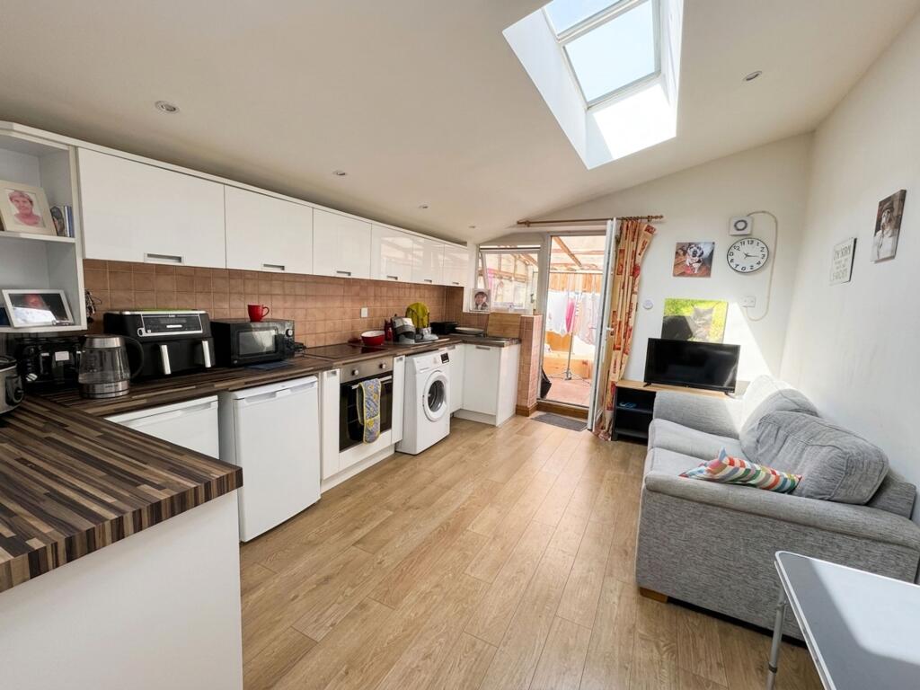 Main image of property: Derby Road, Long Eaton, NG10