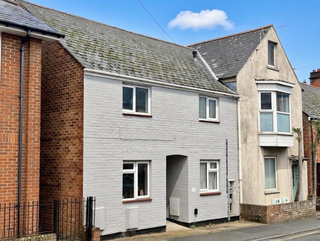 Main image of property: Hunnyhill, Newport
