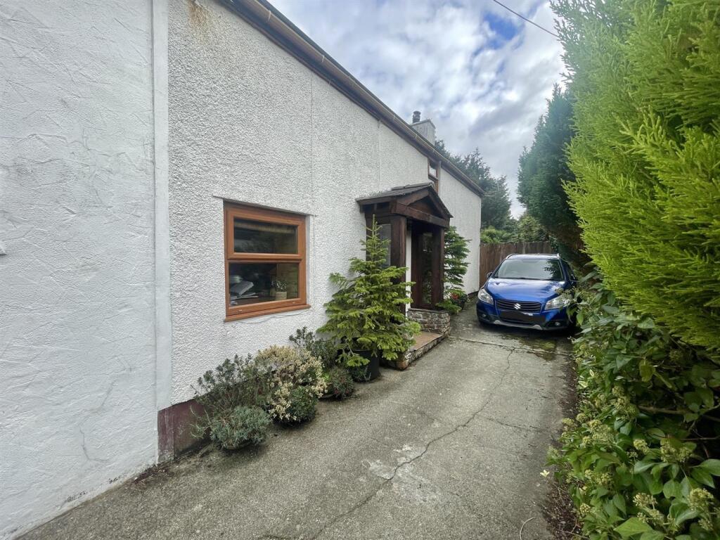 Main image of property: Rhoscefnhir, Pentraeth