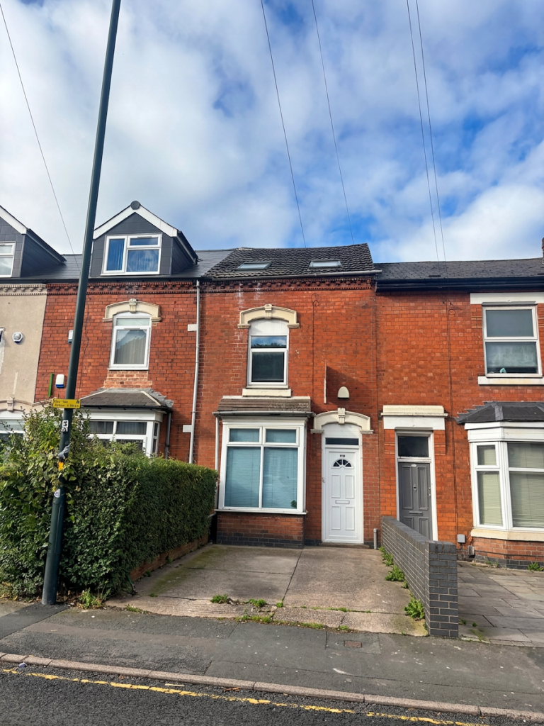 Main image of property: Heeley Road, Selly Oak, West Midlands, B29