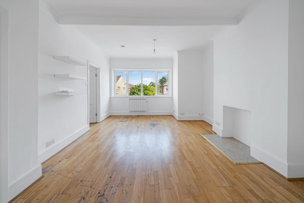 Main image of property: Luffman Road, London, SE12 9SX
