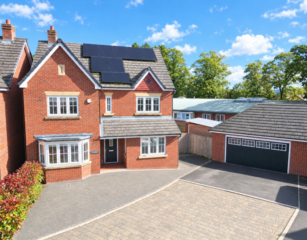Main image of property: Redwood Gardens, Great Moor, Stockport, SK2 7QT