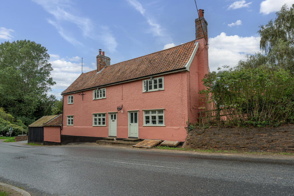 Main image of property: Fox Hill, Hollesley, IP12 3RD
