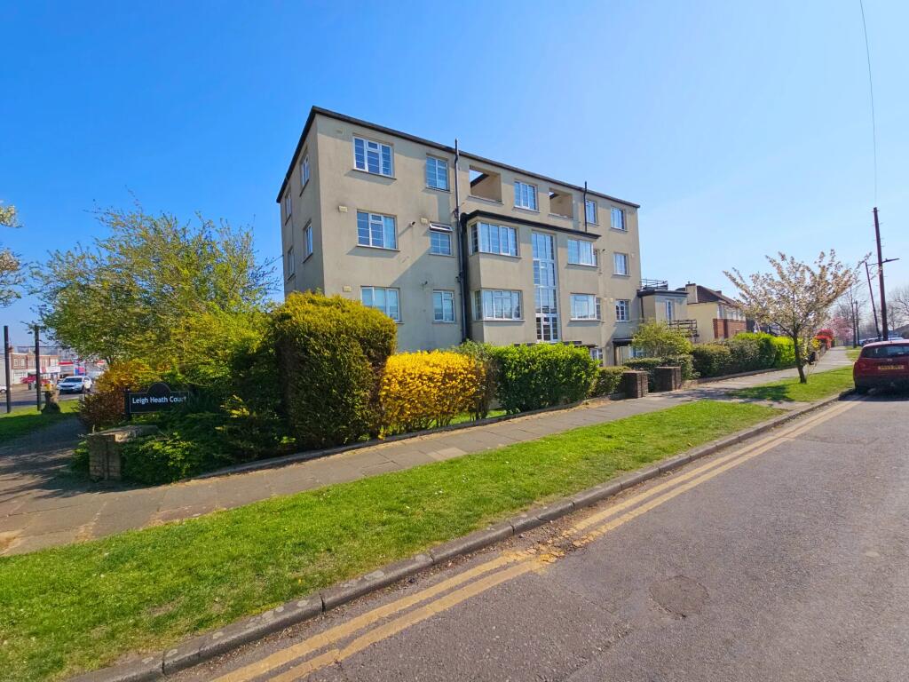 Main image of property: London Road, Leigh on sea, Leigh on sea,