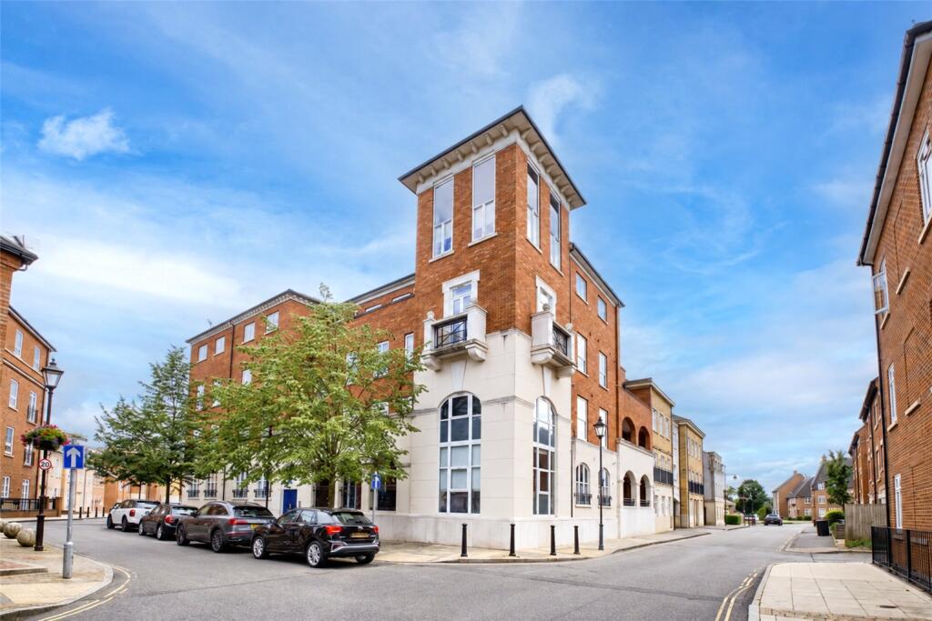 Main image of property: Sovereign House, 188-190 Main Street, Dickens Heath, West Midlands, B90