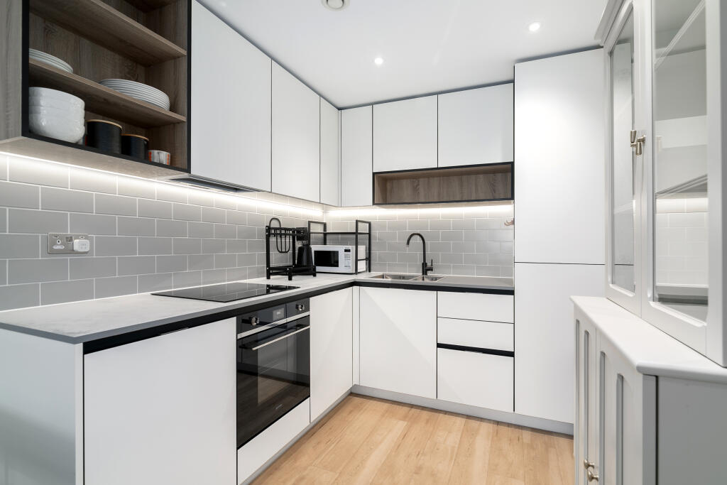 Main image of property: Fermont House, Beaufort Square, Colindale, Barnet, London