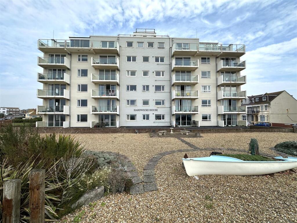 Main image of property: Esplanade, Seaford