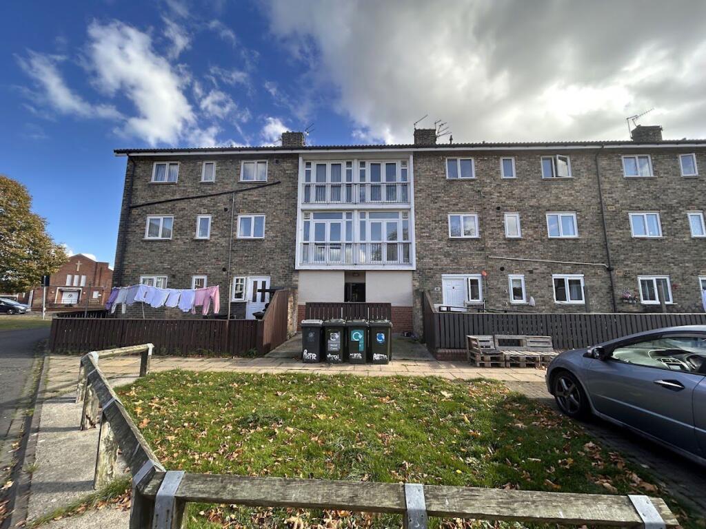 Main image of property: Chesters Avenue, Newcastle upon Tyne, Tyne and Wear, NE12 8JP