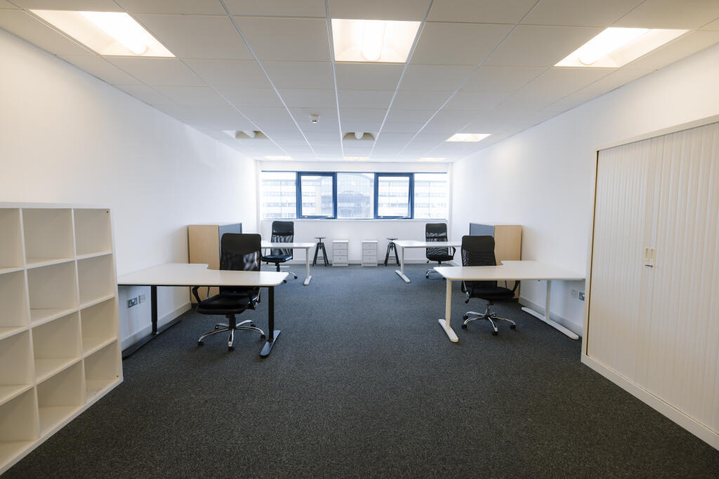 500sqft office