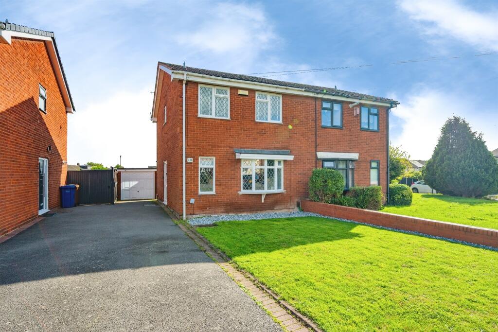Main image of property: Curborough Road, Lichfield