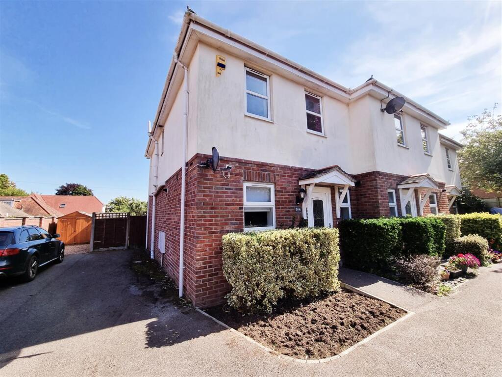 Main image of property: Ringwood Road, Parkstone, Poole