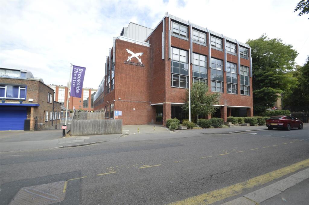 Main image of property: 23 Eastern Rd, Romford, Romford