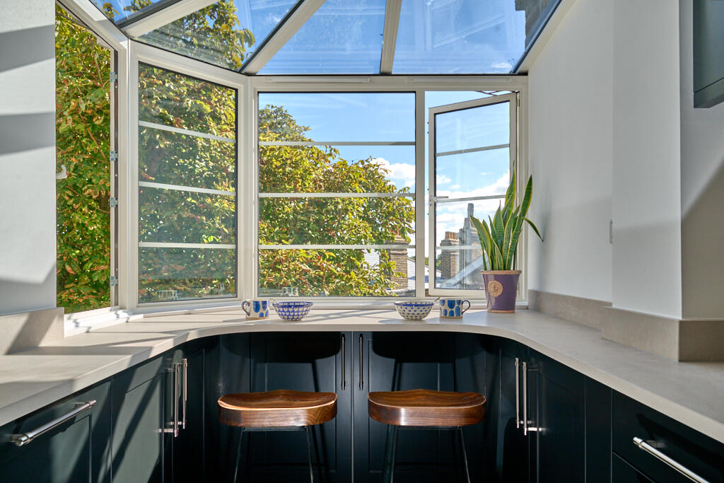 Main image of property: Selwyn Court, Church Road, Richmond, Richmond Upon Thames