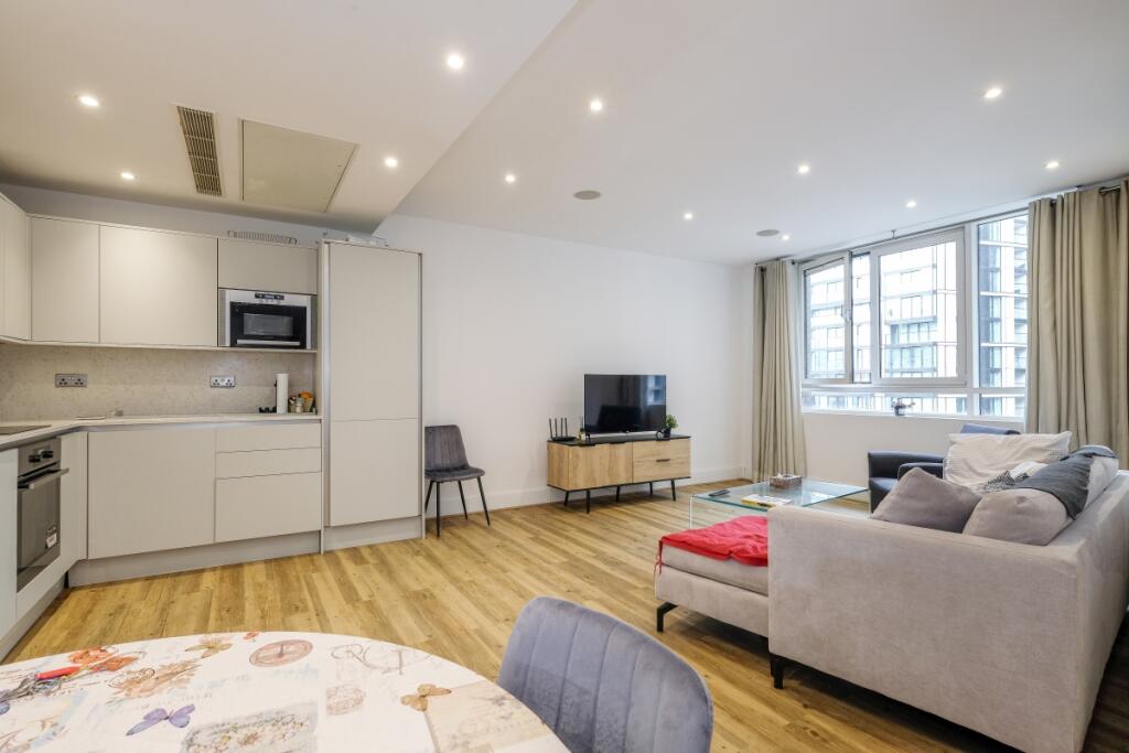 Main image of property: Peninsula Apartments Praed Street Paddington W2