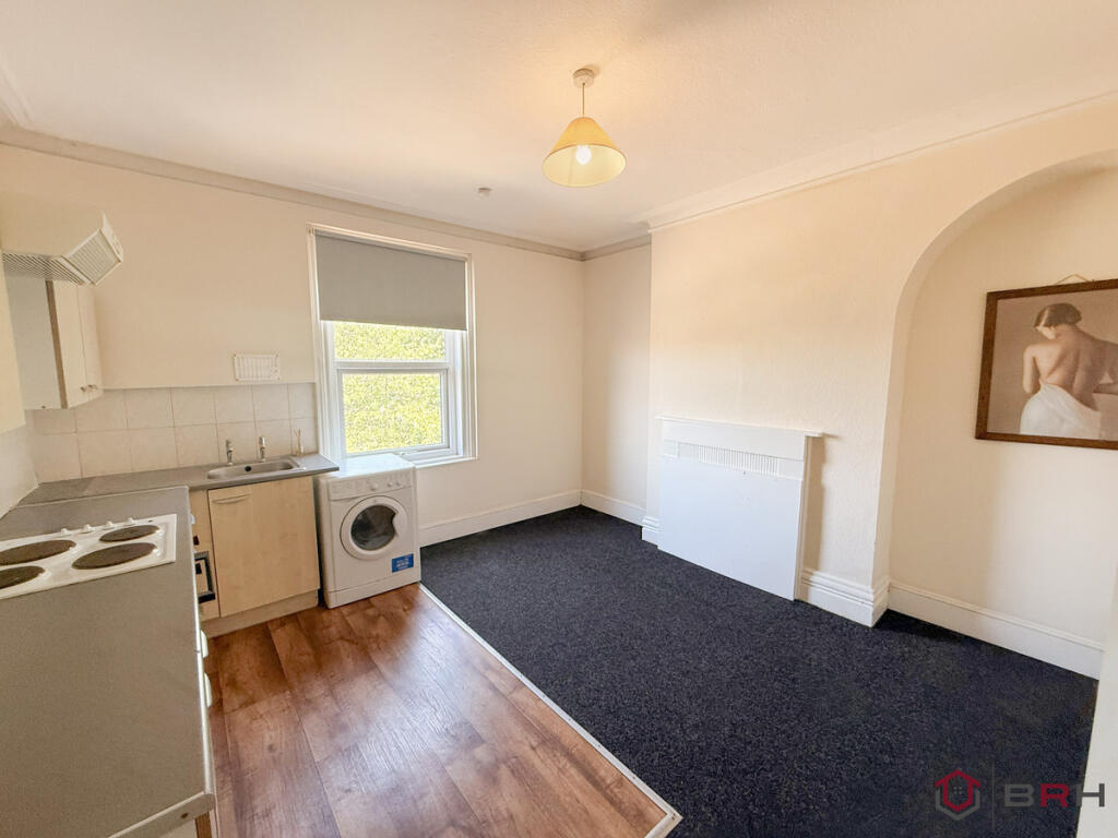 Main image of property: Avenue Road, Doncaster, DN2