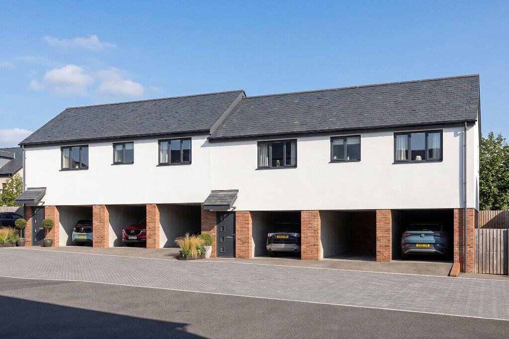 Main image of property: Teignbrook
Higher Exeter Road
Teignmouth
TQ14 8HW