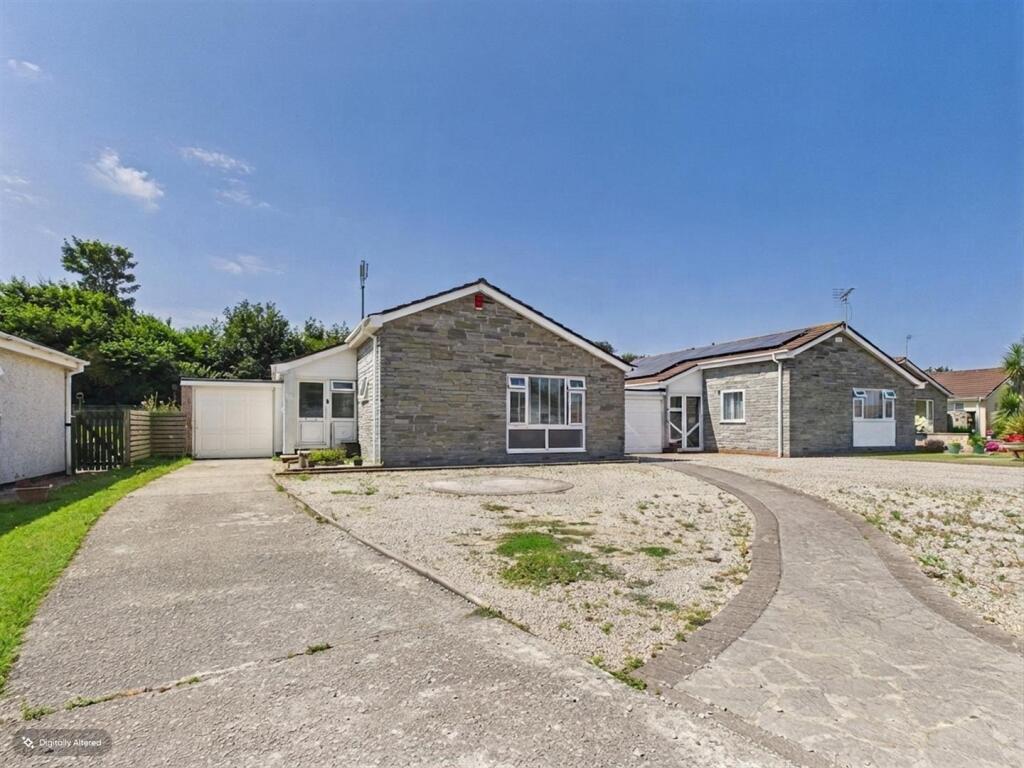 Main image of property: Bedowan Meadows, Tretherras, Newquay