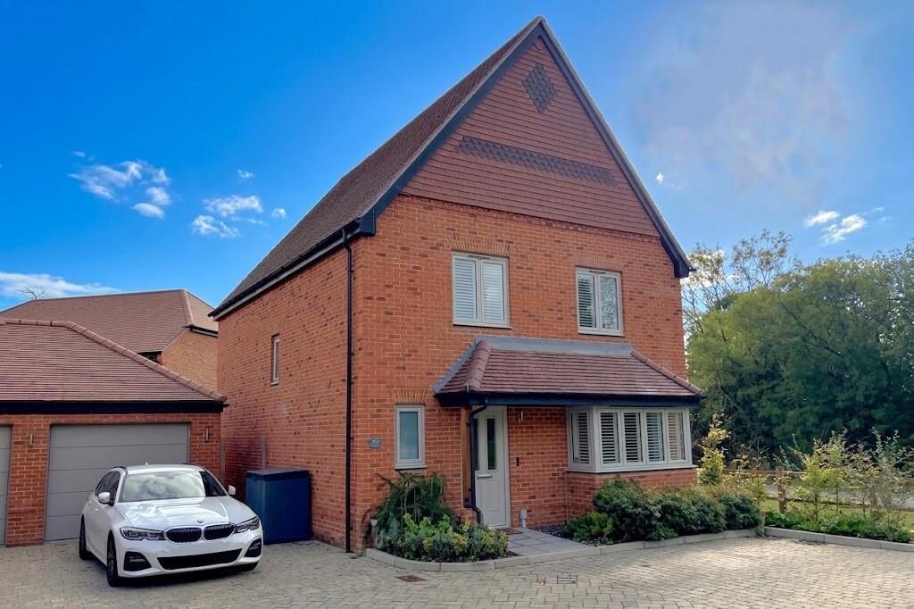 Main image of property: Pembers Farm Avenue, Fair Oak, Eastleigh, SO50