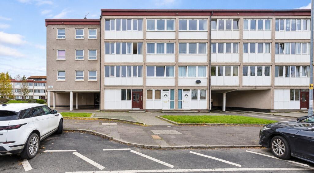 Main image of property: Well Green, Pollokshaws, Glasgow, G43