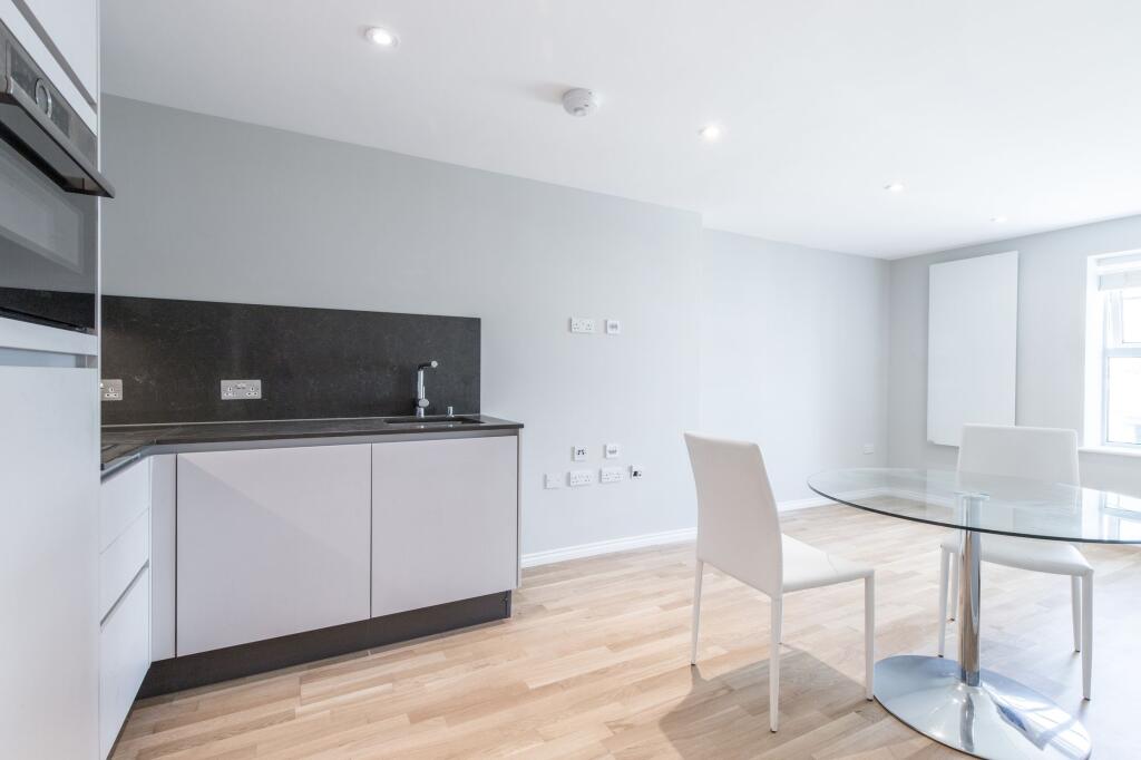 Main image of property: Flat 9 Saltram Crescent 109 Saltram Crescent