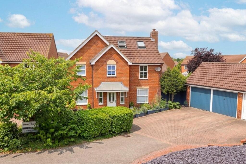 Main image of property: Hengistbury Lane, Tattenhoe, Milton Keynes, MK4