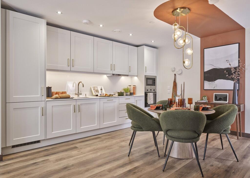 Main image of property: Western Road, Brentwood, Essex, CM14