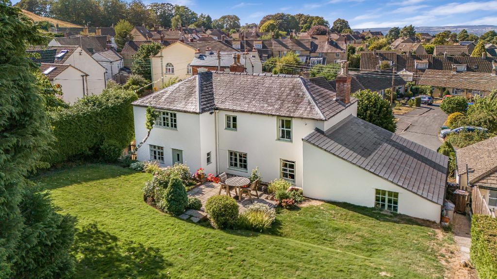 Main image of property: Barrs Lane, North Nibley, Dursley, GL11 6DT